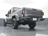 Thumbnail of 2021 Granite Crystal Clearcoat Metallic Jeep Gladiator