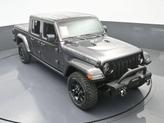 Thumbnail of 2021 Granite Crystal Clearcoat Metallic Jeep Gladiator