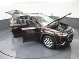 Thumbnail of 2018 Black Currant Metallic Chevrolet Traverse