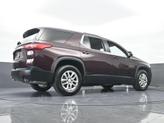 Thumbnail of 2018 Black Currant Metallic Chevrolet Traverse