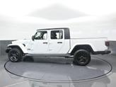 Thumbnail of 2021 Bright White Clearcoat Jeep Gladiator