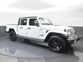 Thumbnail of 2021 Bright White Clearcoat Jeep Gladiator