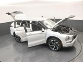 Thumbnail of 2023 White Diamond Mitsubishi Outlander