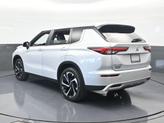 Thumbnail of 2023 White Diamond Mitsubishi Outlander