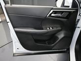 Thumbnail of 2023 White Diamond Mitsubishi Outlander