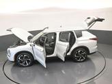 Thumbnail of 2023 White Diamond Mitsubishi Outlander