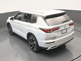 Thumbnail of 2023 White Diamond Mitsubishi Outlander