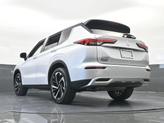 Thumbnail of 2023 White Diamond Mitsubishi Outlander