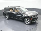 Thumbnail of 2021 Diamond Black Jeep Grand Cherokee L