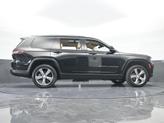 Thumbnail of 2021 Diamond Black Jeep Grand Cherokee L