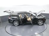 Thumbnail of 2021 Diamond Black Jeep Grand Cherokee L