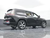 Thumbnail of 2021 Diamond Black Jeep Grand Cherokee L