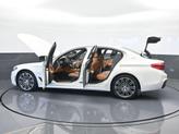 Thumbnail of 2019 Alpine White BMW 530e