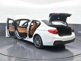 Thumbnail of 2019 Alpine White BMW 530e