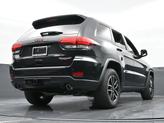 Thumbnail of 2020 Diamond Black Jeep Grand Cherokee