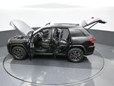 Thumbnail of 2020 Diamond Black Jeep Grand Cherokee