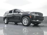 Thumbnail of 2024 Diamond Black Jeep Grand Cherokee L