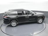 Thumbnail of 2024 Diamond Black Jeep Grand Cherokee L