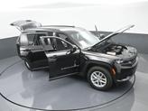 Thumbnail of 2024 Diamond Black Jeep Grand Cherokee L