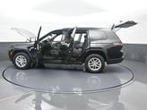 Thumbnail of 2024 Diamond Black Jeep Grand Cherokee L