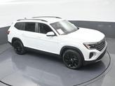Thumbnail of 2024 Pure White Volkswagen Atlas