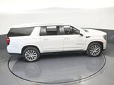 Thumbnail of 2022 White Frost Tri-Coat GMC Yukon XL