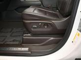 Thumbnail of 2022 White Frost Tri-Coat GMC Yukon XL
