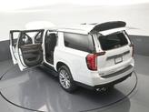 Thumbnail of 2022 White Frost Tri-Coat GMC Yukon XL