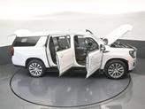 Thumbnail of 2022 White Frost Tri-Coat GMC Yukon XL