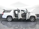 Thumbnail of 2022 White Frost Tri-Coat GMC Yukon XL