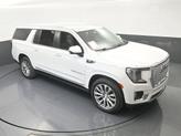 Thumbnail of 2022 White Frost Tri-Coat GMC Yukon XL