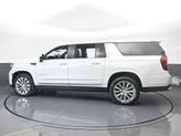 Thumbnail of 2022 White Frost Tri-Coat GMC Yukon XL