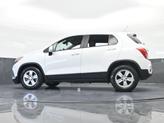 Thumbnail of 2022 Summit White Chevrolet Trax