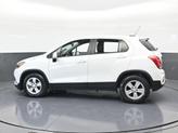 Thumbnail of 2022 Summit White Chevrolet Trax