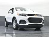 Thumbnail of 2022 Summit White Chevrolet Trax
