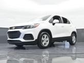 Thumbnail of 2022 Summit White Chevrolet Trax