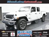 Photo of 2024 Bright White Clearcoat Jeep Gladiator
