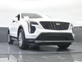 Thumbnail of 2022 Crystal White Tri-Coat Cadillac XT4
