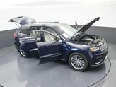 Thumbnail of 2017 True Blue Pearlcoat Jeep Grand Cherokee