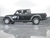 Thumbnail of 2023 Black Clearcoat Jeep Gladiator