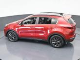 Thumbnail of 2022 Hyper Red Kia Sportage
