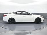 Thumbnail of 2021 Glacier White Nissan Altima
