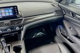 Thumbnail of 2018 Crystal Black Pearl Honda Accord