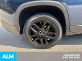 Thumbnail of 2022 Northsky Blue Metallic Chevrolet Traverse
