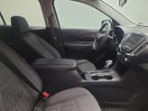 Thumbnail of 2022 Silver Ice Metallic Chevrolet Equinox