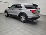 Thumbnail of 2021 Iconic Silver Metallic Ford Explorer