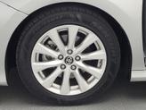 Thumbnail of 2019 Celestial Silver Metallic Toyota Camry