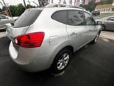 Thumbnail of 2010 Silver Ice Nissan Rogue