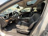 Thumbnail of 2017 Brilliant Silver Nissan Maxima