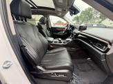 Thumbnail of 2022 White Acura MDX